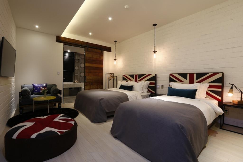 Chungbuk Inno City Namoo Hotel Eumseong الغرفة الصورة