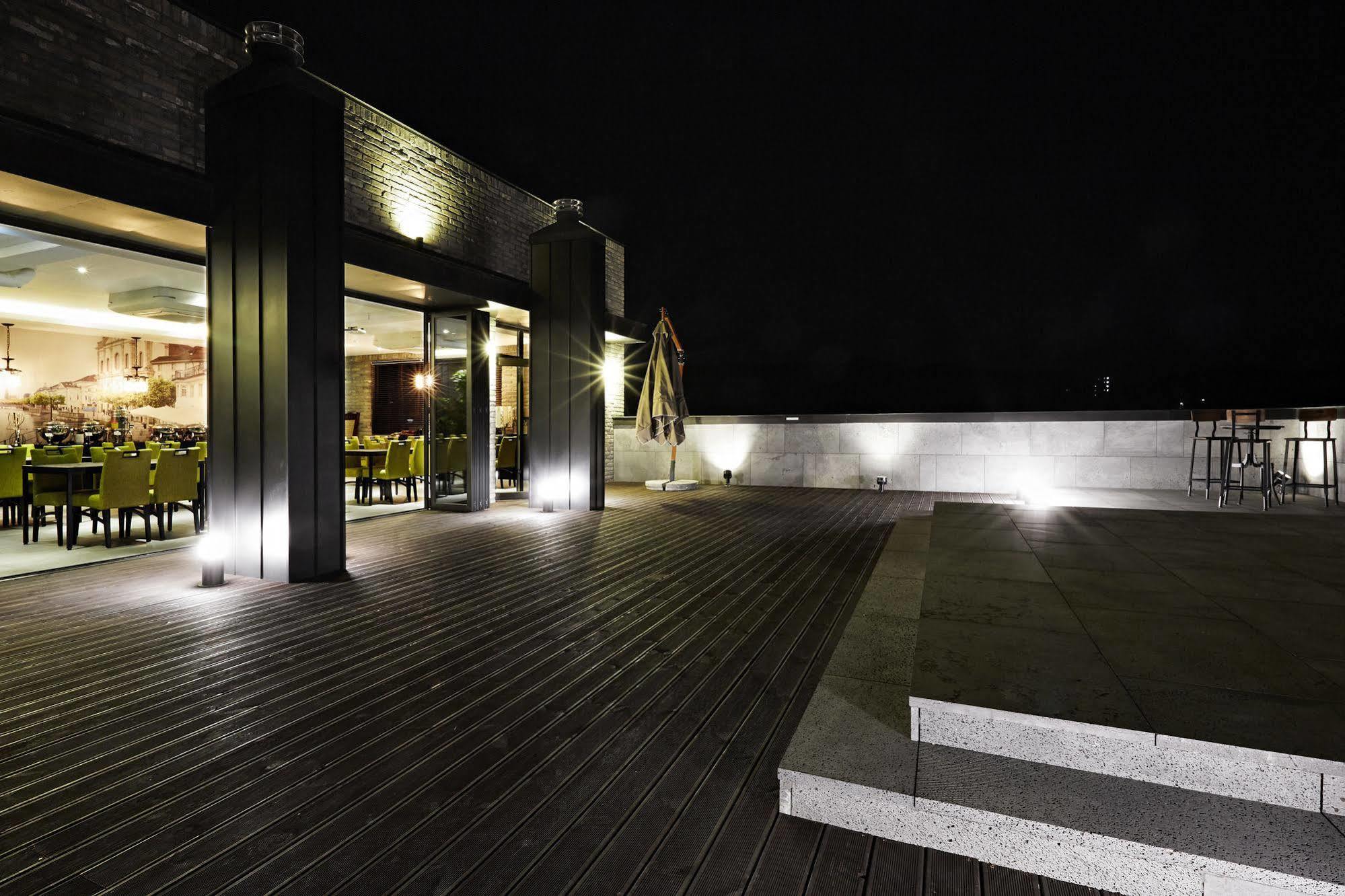 Chungbuk Inno City Namoo Hotel Eumseong المظهر الخارجي الصورة