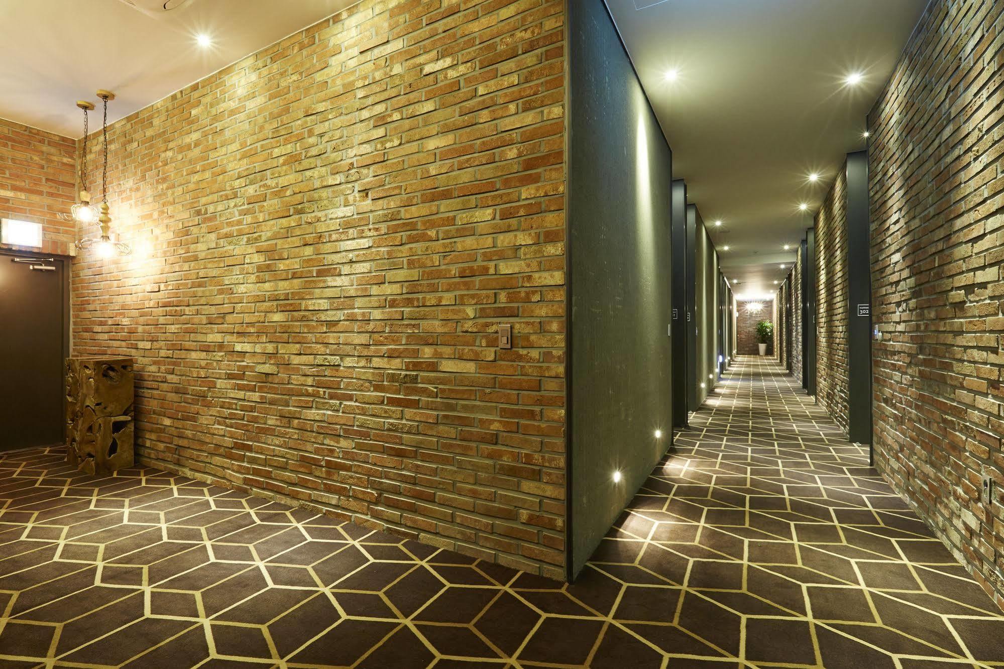 Chungbuk Inno City Namoo Hotel Eumseong المظهر الخارجي الصورة