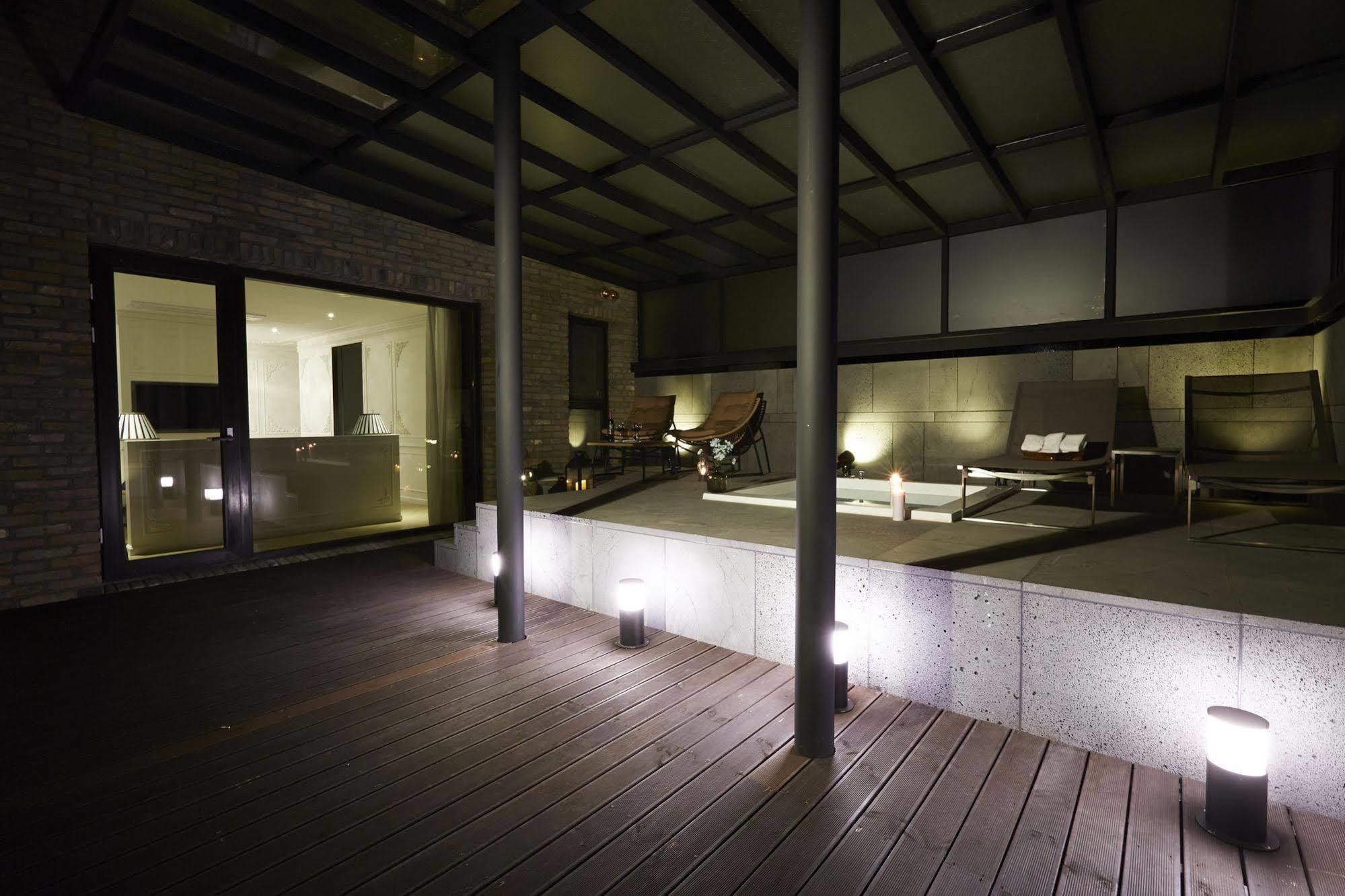 Chungbuk Inno City Namoo Hotel Eumseong المظهر الخارجي الصورة